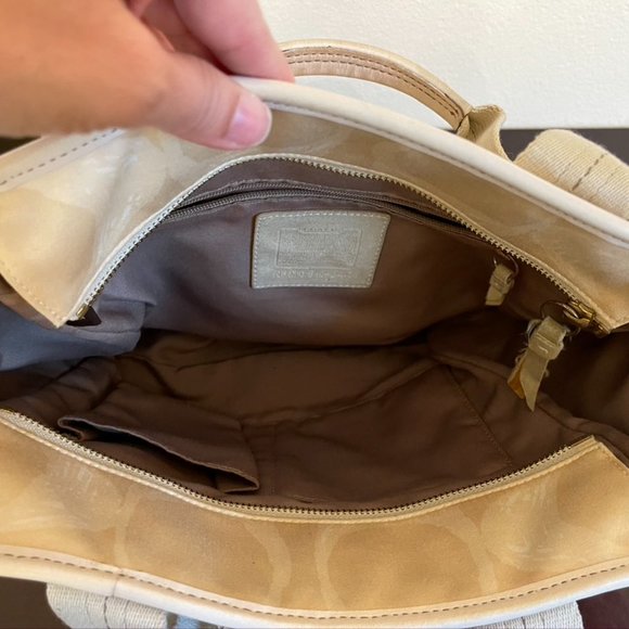 Perfect Spring Coach Tote - Picture 14 of 15